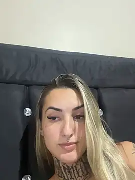 hotskinny1 online show from March 10, 4:49 am