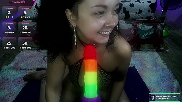 kellycakemeow online show from September 22, 4:47 am