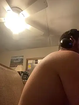 Snapshot of exoticjoint4207 chatting on September 22, 8:27 am exoticjoint4207 online show from September 22, 8:27 am