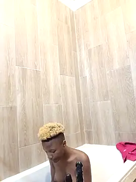 Snapshot of SHANTYBABE chatting on November 8, 3:45 pm SHANTYBABE online show from November 8, 3:45 pm