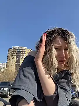 KikiWatson online show from March 8, 11:16 am