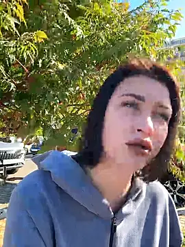 KikiWatson online show from September 15, 6:13 am