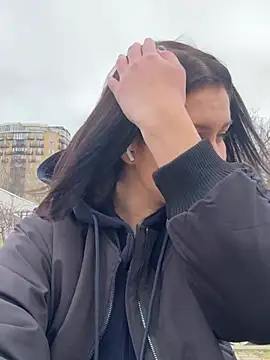 KikiWatson online show from February 15, 8:02 am