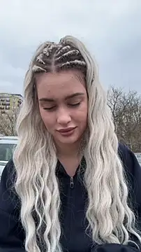 KikiWatson online show from March 21, 7:46 am