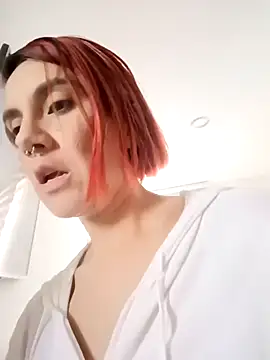 Snapshot of your_red_rose_ chatting on January 19, 5:49 pm your red rose online show from January 19, 5:49 pm