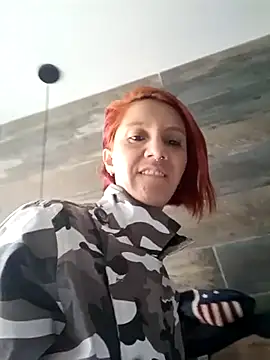 Snapshot of your_red_rose_ chatting on February 9, 5:33 pm your red rose online show from February 9, 5:33 pm