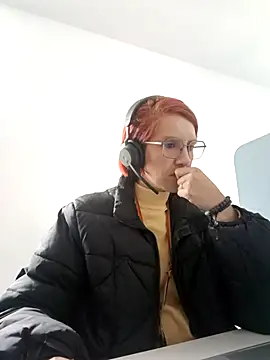 Snapshot of your_red_rose_ chatting on February 12, 1:59 pm your red rose online show from February 12, 1:59 pm