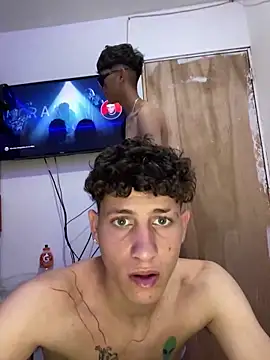 Snapshot of LatinBoysxxx chatting on January 15, 7:23 pm LatinBoysxxx online show from January 15, 7:23 pm