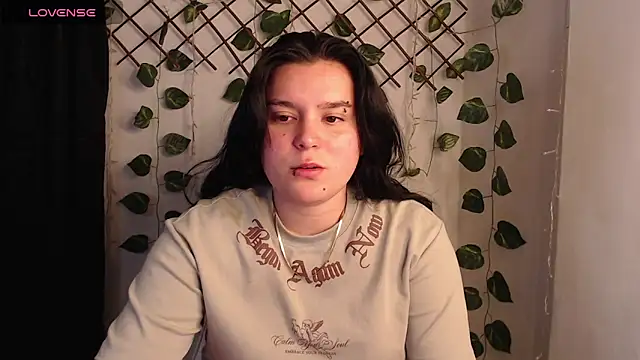Snapshot of Nika_1_ chatting on May 2, 12:59 am Nika 1 online show from May 2, 12:59 am
