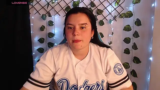 Snapshot of Nika_1_ chatting on May 20, 12:17 am Nika 1 online show from May 20, 12:17 am