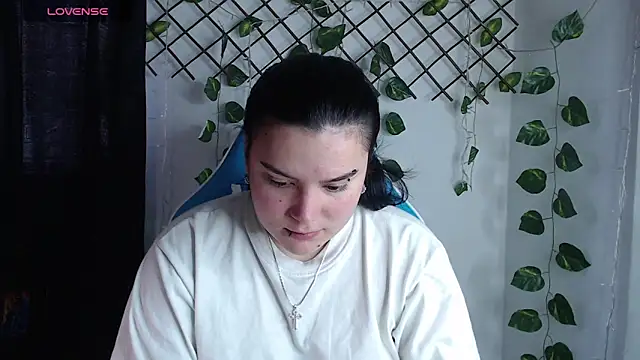 Snapshot of Nika_1_ chatting on May 26, 9:44 pm Nika 1 online show from May 26, 9:44 pm