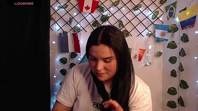 Snapshot of Nika_1_ chatting on June 21, 3:31 am Nika 1 online show from June 21, 3:31 am