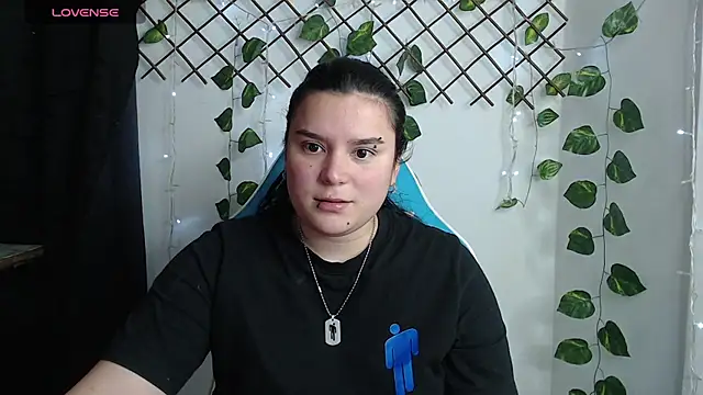 Snapshot of Nika_1_ chatting on July 11, 1:30 am Nika 1 online show from July 11, 1:30 am