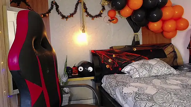 hera divine online show from October 25, 10:15 pm