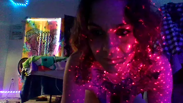 thatonespicychick online show from January 18, 7:58 pm