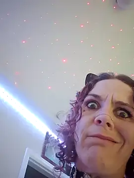 thatonespicychick online show from January 24, 5:31 am