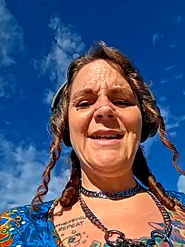 thatonespicychick online show from September 21, 2:19 pm