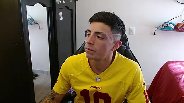 kv   xxx  online show from November 19, 7:47 pm