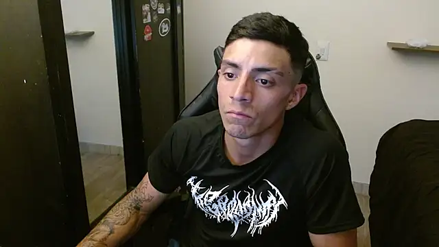 kv   xxx  online show from April 10, 9:41 pm