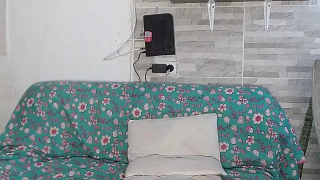  jhon connor  online show from March 15, 2:01 pm