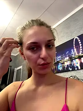 AdissonLane online show from September 12, 5:24 pm