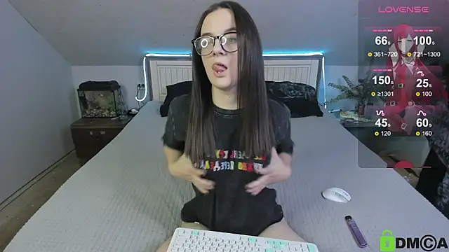 xAngel Bunny x online show from December 20, 7:10 pm