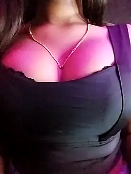 Snapshot of Esha_Babyy chatting on January 3, 4:37 pm Esha Babyy online show from January 3, 4:37 pm