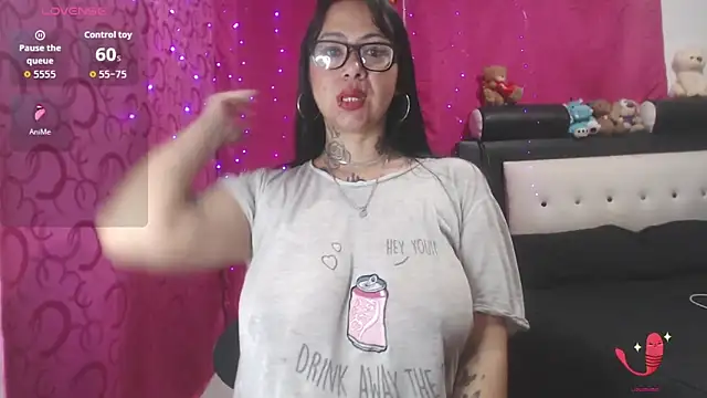 Saloome- online show from October 24, 11:01 pm