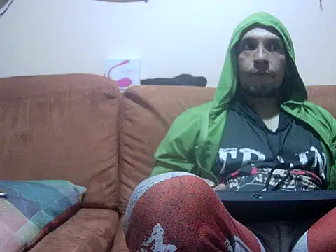 Latinnboy82 online show from October 21, 2:45 am