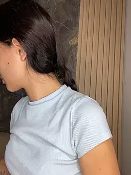 Snapshot of HannaRhodes chatting on October 1, 1:17 pm HannaRhodes online show from October 1, 1:17 pm