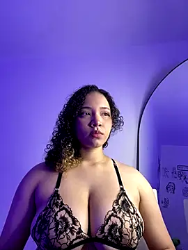 MadelineBenet online show from November 15, 3:37 am