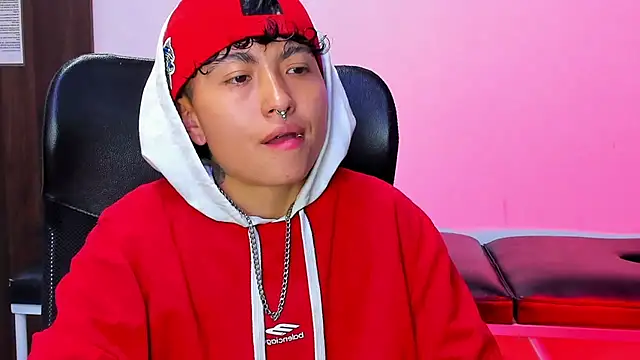 Im Mathias online show from February 28, 2:34 am