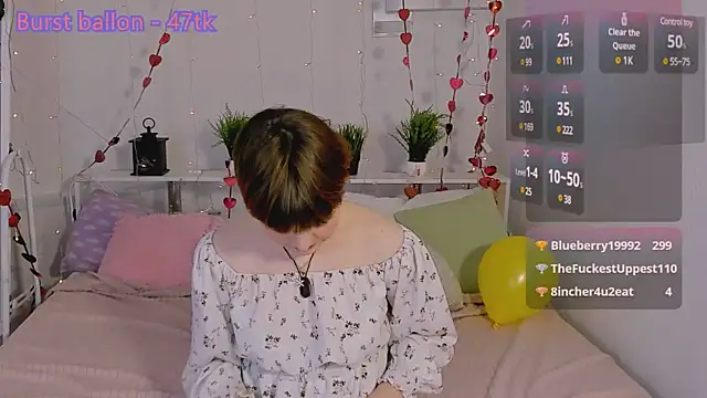 DreamyLuna online show from January 25, 11:43 pm