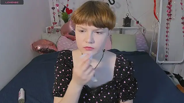 DreamyLuna online show from January 30, 10:51 pm