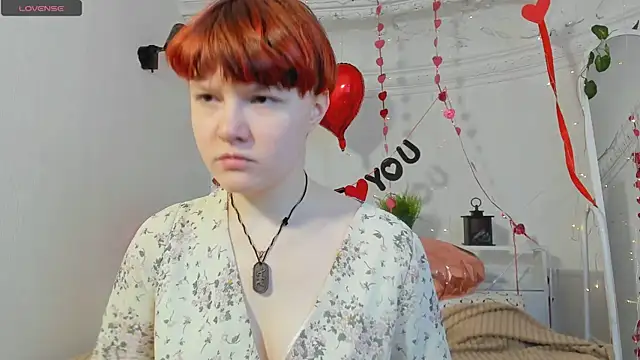 DreamyLuna online show from February 8, 8:32 pm