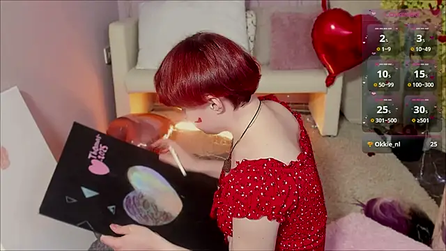 DreamyLuna online show from February 14, 3:00 am