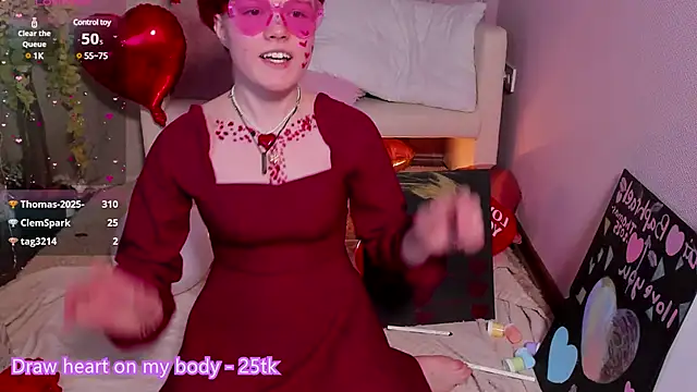 DreamyLuna online show from February 14, 11:42 pm