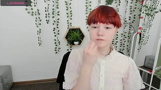 DreamyLuna online show from March 15, 8:43 pm