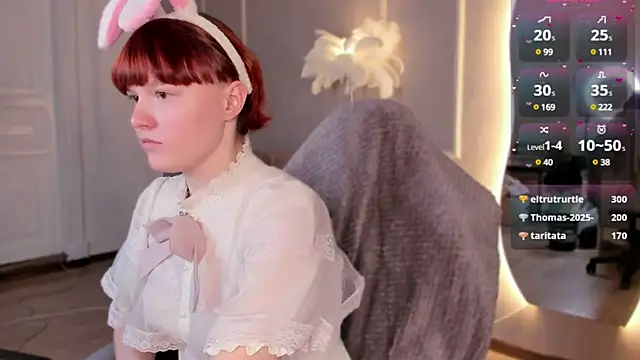 DreamyLuna online show from March 23, 3:32 am