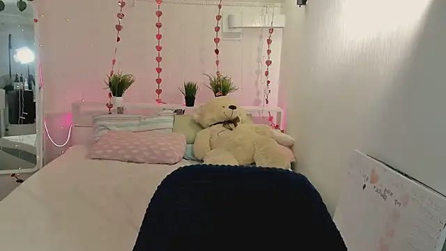 DreamyLuna online show from October 9, 8:51 pm