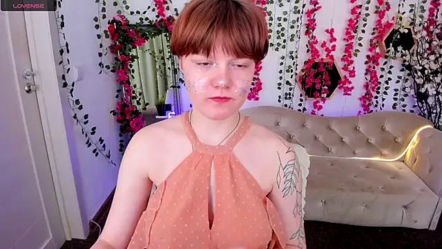 DreamyLuna online show from November 29, 8:34 pm