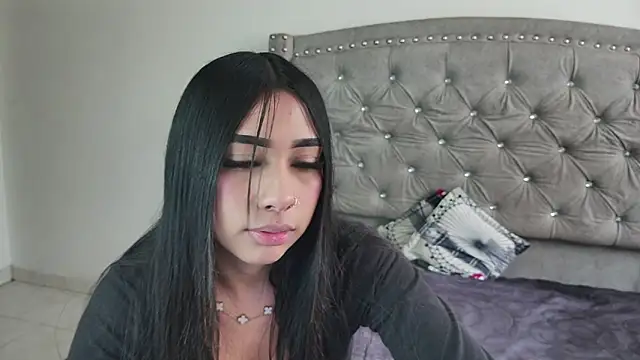 Nesuko kamado  online show from December 22, 4:59 pm