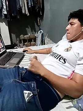 xangeldemonx online show from December 5, 4:44 pm