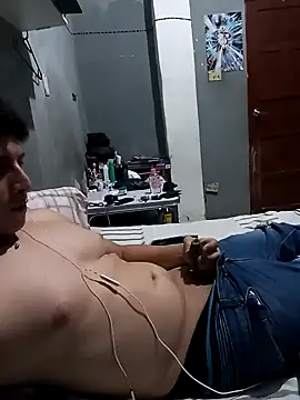 xangeldemonx online show from December 6, 6:17 pm