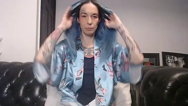 RavenryderUK online show from December 31, 9:28 pm