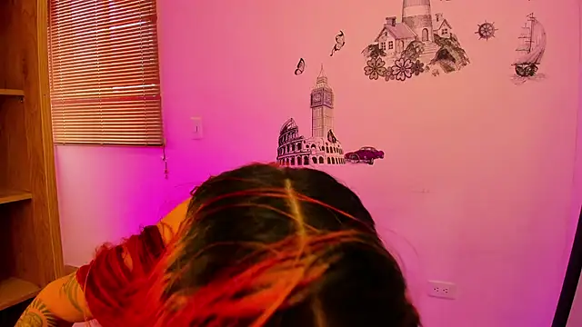 Snapshot of LissaOwen1 chatting on March 3, 3:20 pm LissaOwen1 online show from March 3, 3:20 pm