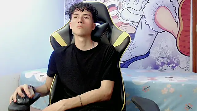 johnny cagee online show from December 27, 7:18 am