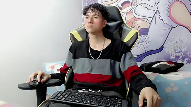 johnny cagee online show from December 30, 4:09 am