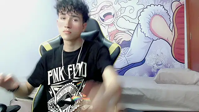 johnny cagee online show from January 5, 3:00 am