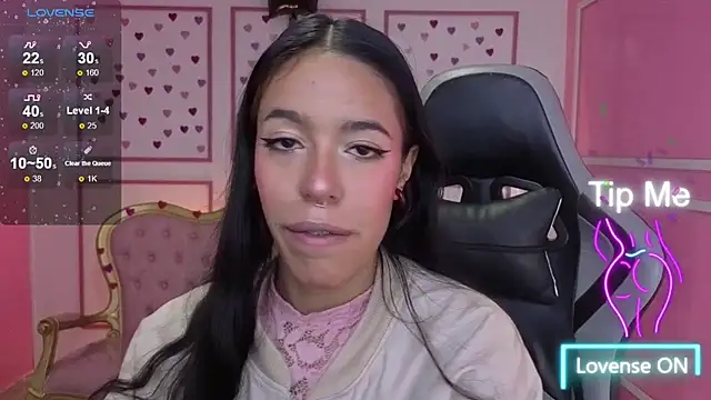 stephania t online show from November 19, 12:49 pm